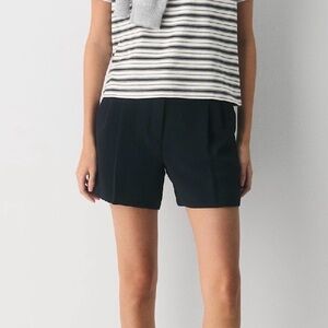 Aritzia Wilfred Black Effortless Shorts